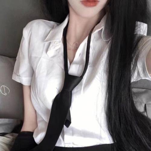 他的